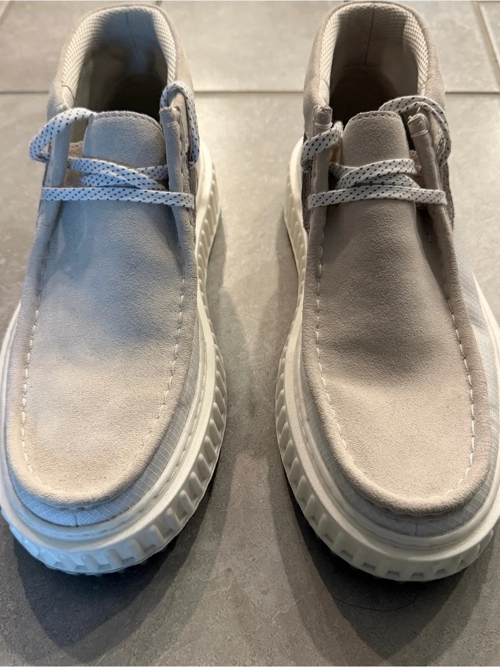 Clarks lightweight chukka
